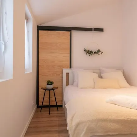 Apartamento Le Nid Douillet : Superbe + Jardin Privatif